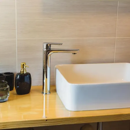 Nona Дом отдыха Kaldir